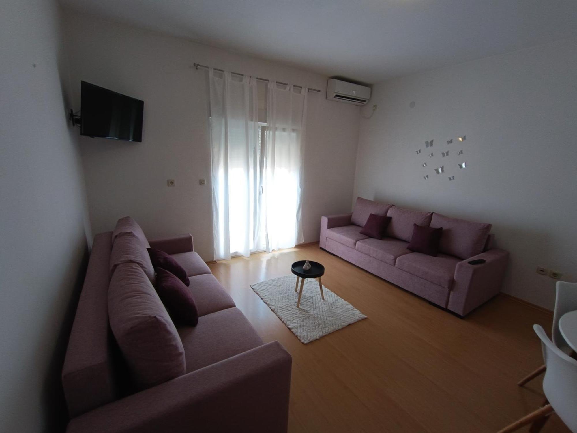 Apartman Lea Sukosan Exterior photo